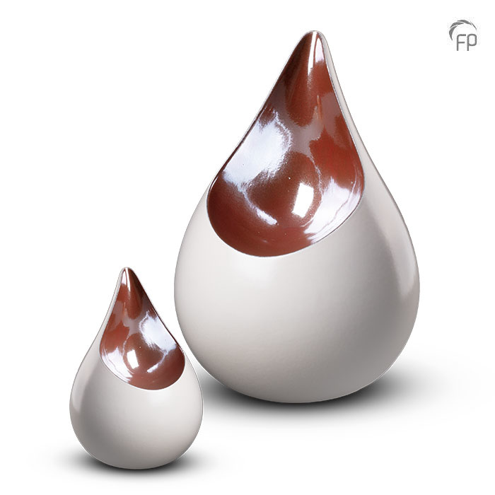 FPU 010 Keramische urn Celest